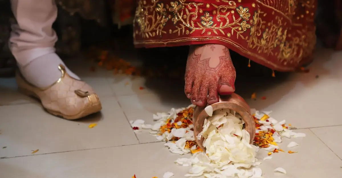 5 Nouveaux Rituels de Mariage à Essayer